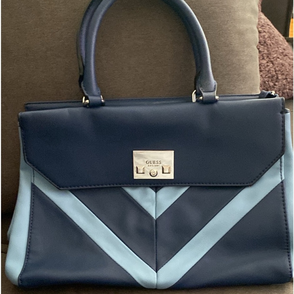 Guess purse